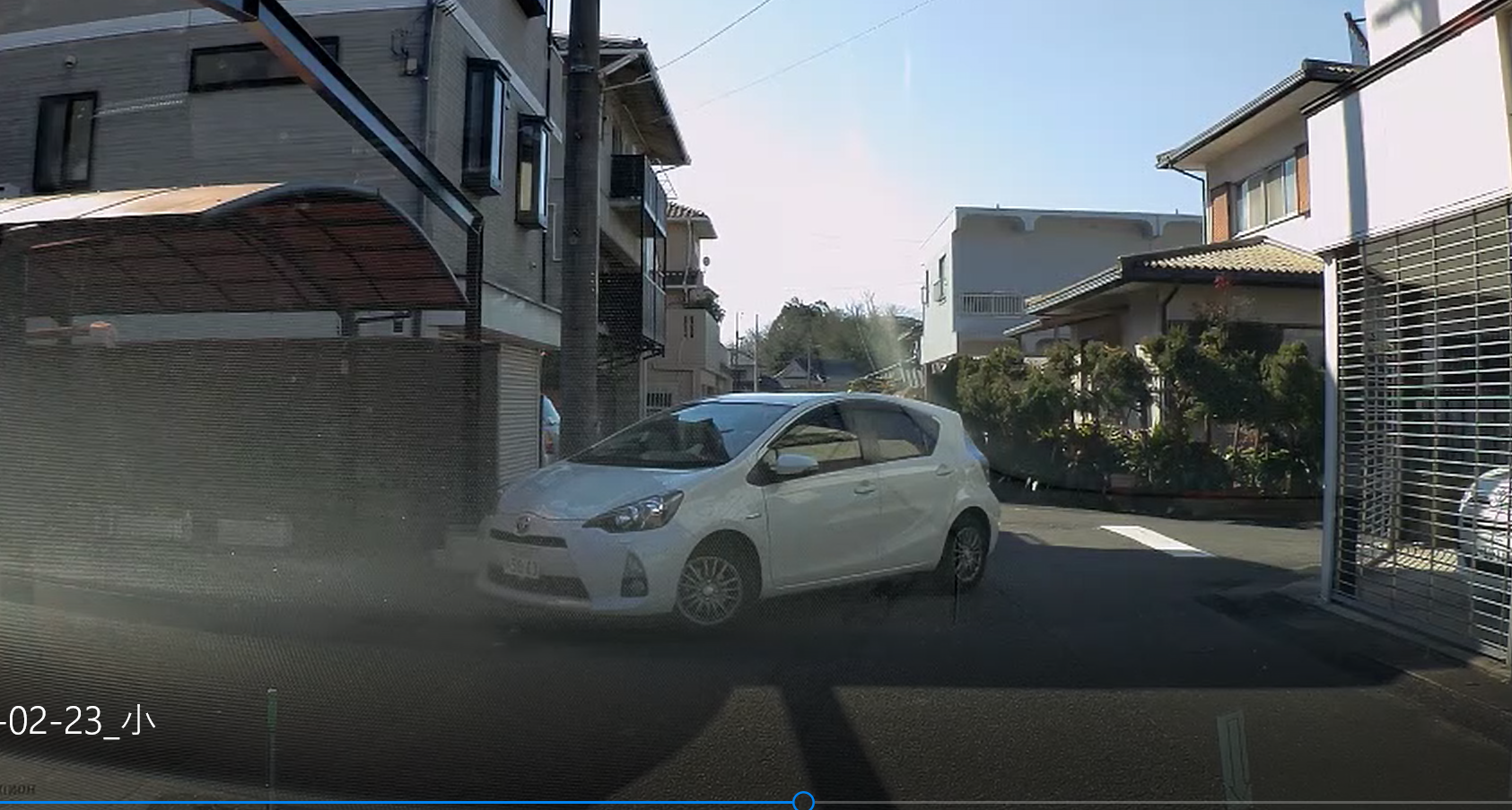 前向き駐車した場合 バックで出る時の危険性を考えてますか 愛知県 春日井市 ペーパードライバー講習 運転初心者のためのお役立ち車情報